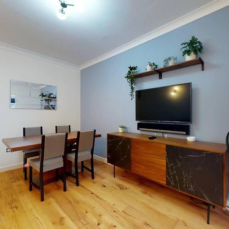 Lovely 2-Bedroom Flat Near Highgate Londen Buitenkant foto